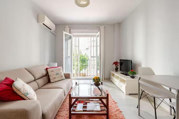 Luminoso Apartamento Exterior Con Balcon Y Patio En Centro Historico Feria-Alameda Sevilha Exterior foto